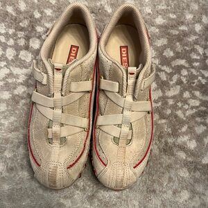 Beige diesel sneakers 7.5